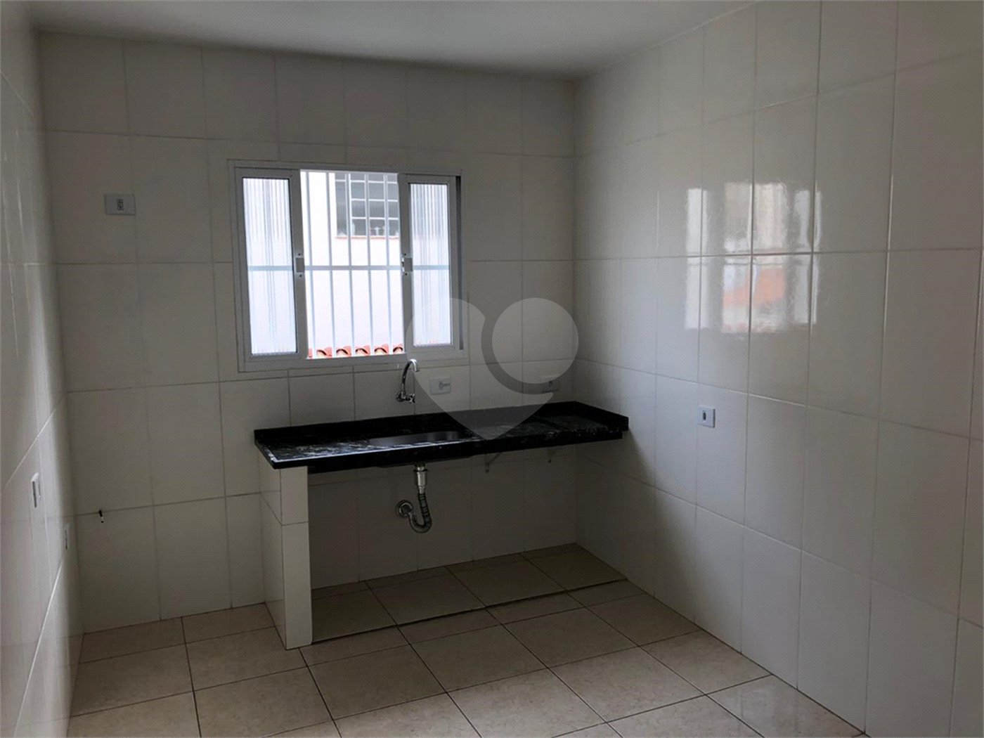 Casa Térrea à venda com 2 quartos no condomínio Dona Amélia Vieira Pita, São Paulo - SP
