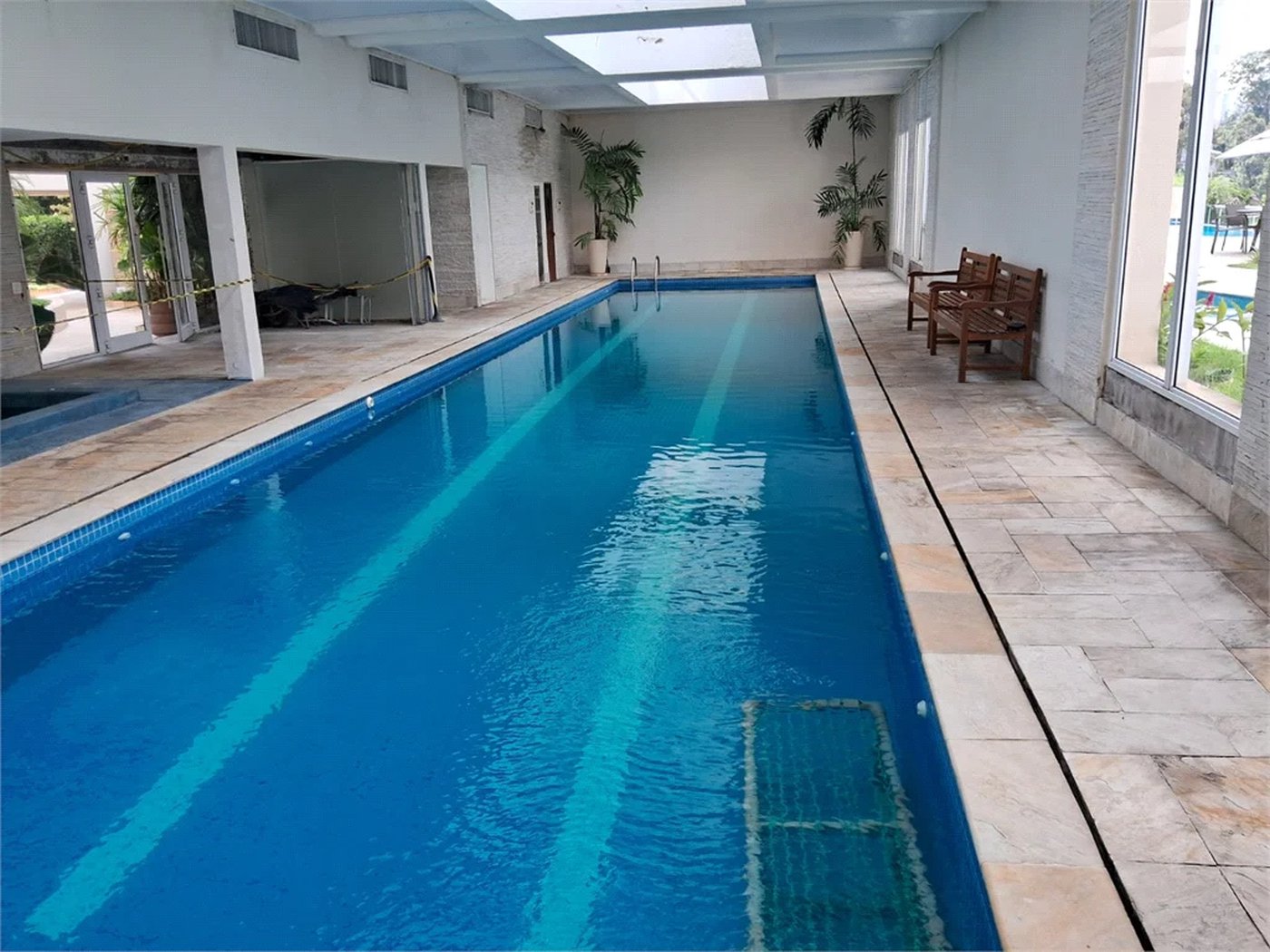 Apartamento à venda com 3 suítes em Paraíso do Morumbi, São Paulo, SP
