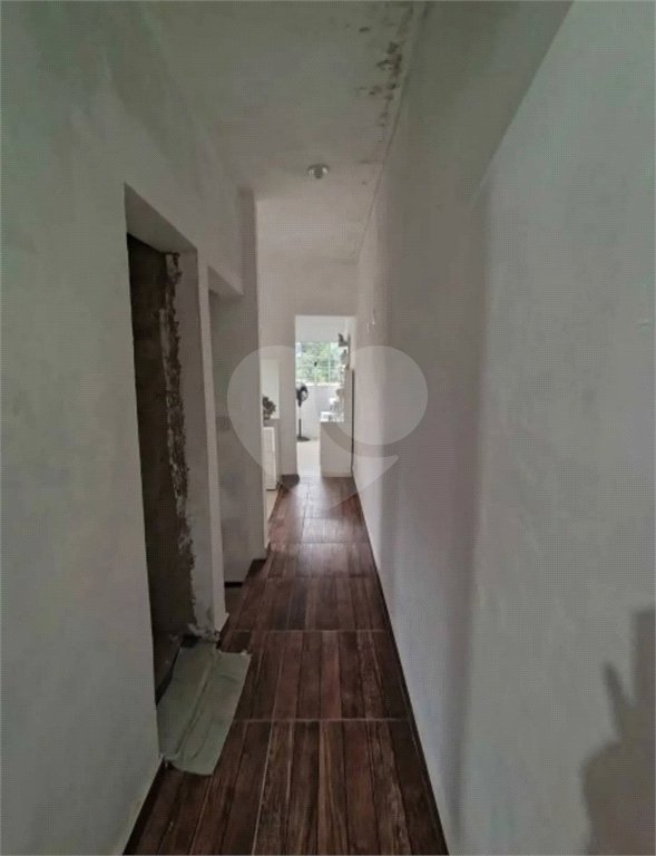 Casa à venda com 2 quartos no condomínio Antilhas, Cotia - SP