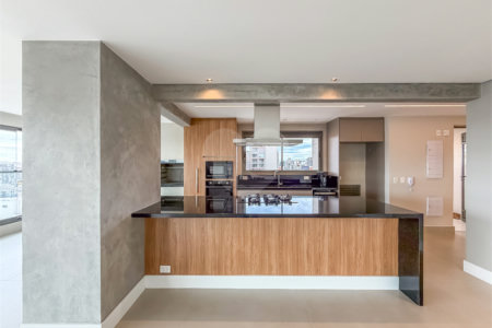 Apartamento à venda com 4 quartos, sendo 2 suítes, em Brooklin, São Paulo, SP