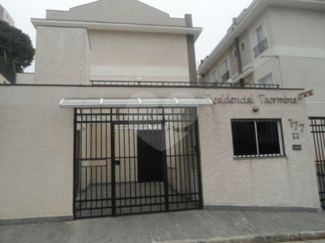 Casa à venda com 2 suítes no condomínio Residencial Taormina, São Paulo - SP