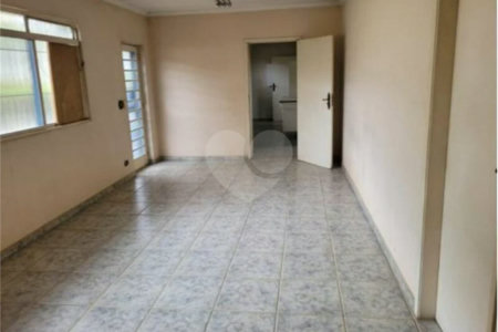 Chácara à venda com 5 quartos, sendo 4 suítes, em Chácara Terra Nova, Jundiaí, SP