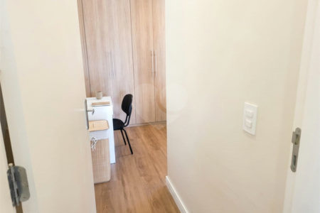 Casa à venda com 2 quartos no condomínio Novo Horizonte, Itapetininga - SP
