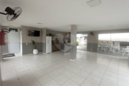 Apartamento à venda com 2 quartos em Santa Cruz, Rio de Janeiro, RJ