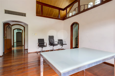 Casa à venda com 5 suítes em Jardim Prudência, São Paulo, SP