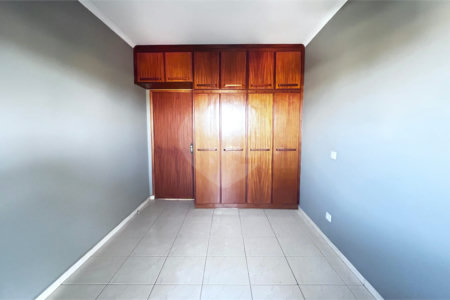 Apartamento à venda com 3 quartos, sendo 1 suíte, no Centro, Três Lagoas, MS