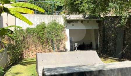 Terreno à venda no condomínio Jardim Vitória Régia, São Paulo - SP