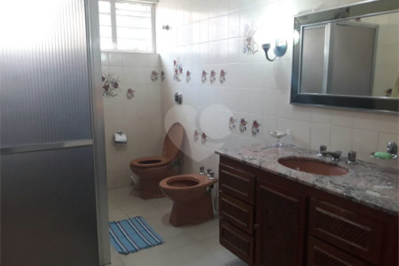 Casa à venda ou para alugar com 3 quartos, sendo 1 suíte, em Jardim Maria Trindade, São Roque, SP