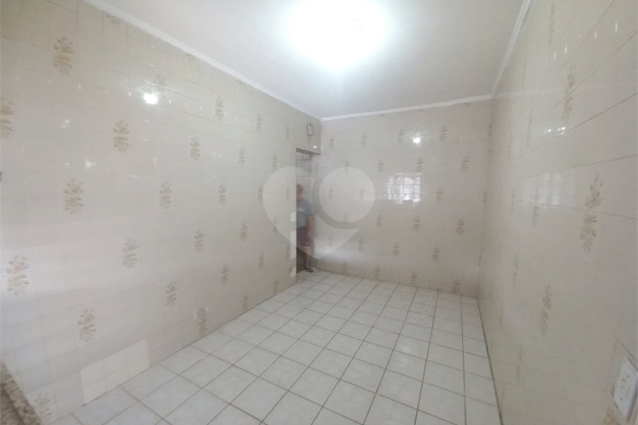 Sobrado à venda com 2 quartos em Ermelino Matarazzo, São Paulo, SP