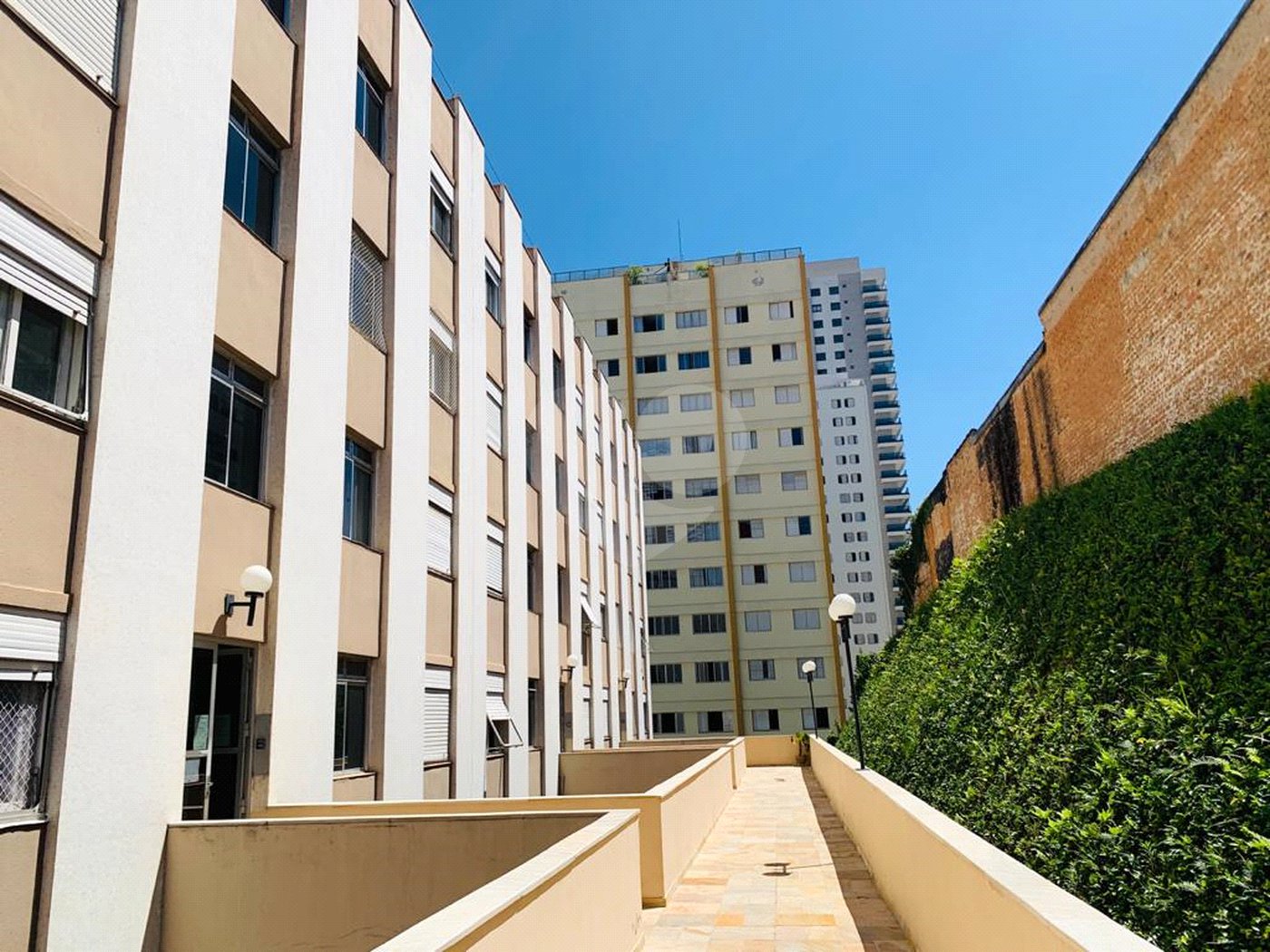 Apartamento à venda com 2 quartos, sendo 1 suíte, em Pinheiros, São Paulo, SP