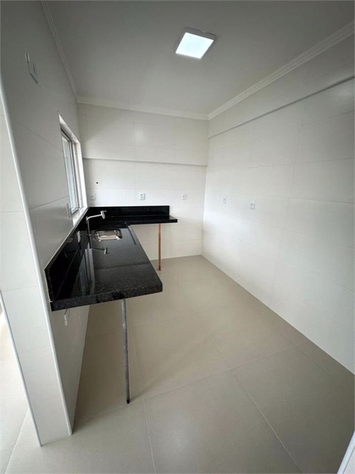 Apartamento Residencial à venda, Vila Matias, Santos - AP0384.