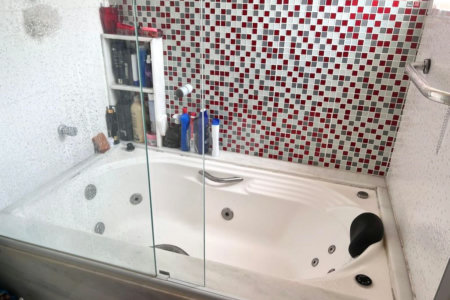 Sobrado à venda com 3 quartos, sendo 1 suíte,  em Jardim Modelo, Suzano, SP