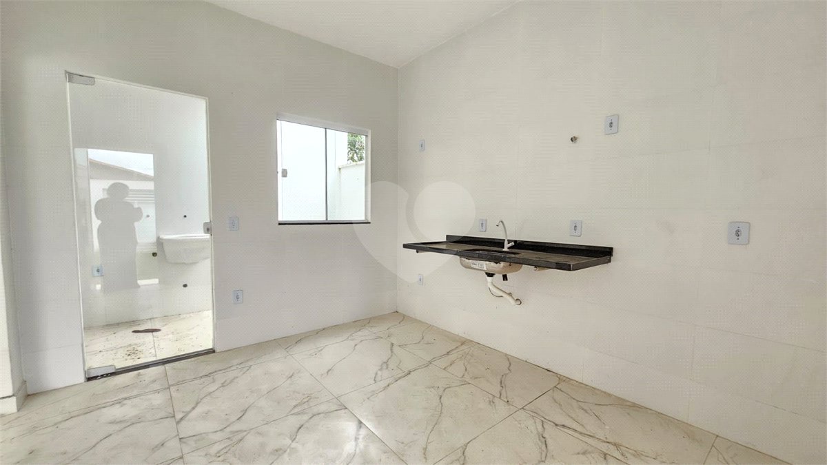Casa à venda com 2 suítes no condomínio Loteamento Monte Libano, Rio de Janeiro - RJ