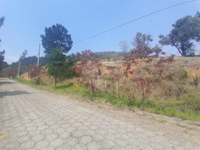 Terreno à venda no condomínio Aútria da Cantareira, Mairiporã - SP