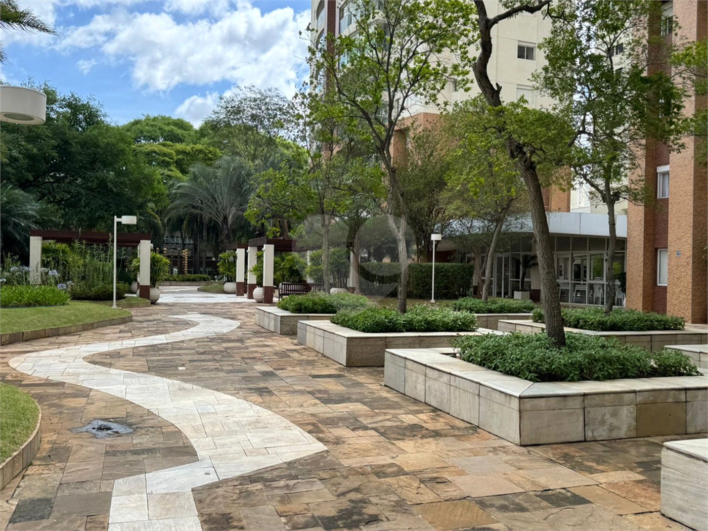 Apartamento à venda com 4 quartos, sendo 3 suítes, em Vila Leopoldina, São Paulo, SP