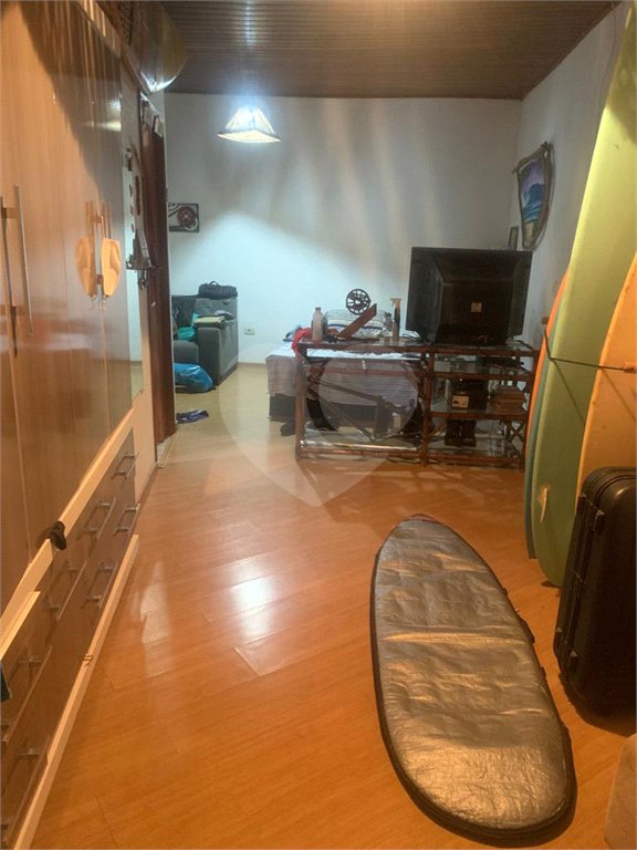Sobrado à venda com 4 quartos, sendo 2 suítes, em Horto, São Paulo, SP