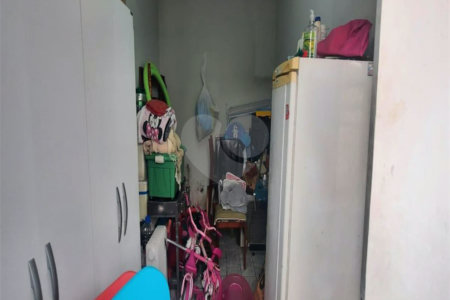 Sobrado à venda com 4 quartos, sendo 1 suíte, em Vila Marari, São Paulo, SP
