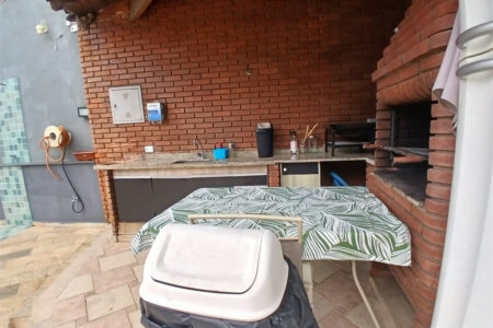 Sobrado à venda com 4 quartos, sendo 2 suítes, em Vila Ida, São Paulo, SP