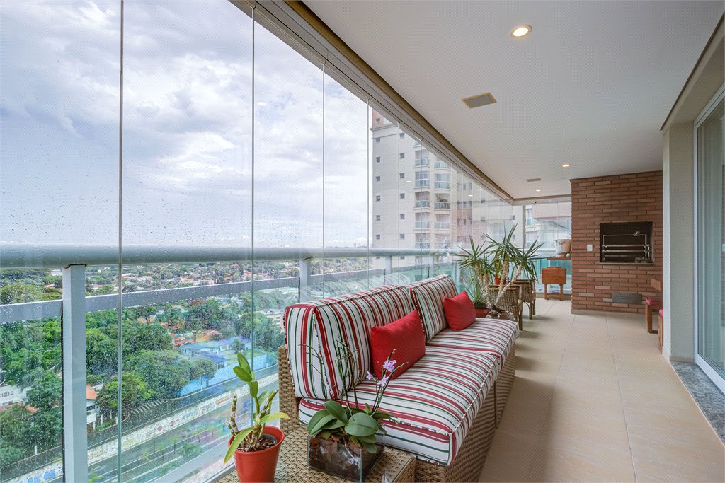 Apartamento à venda com 4 suítes em Brooklin Paulista, São Paulo, SP
