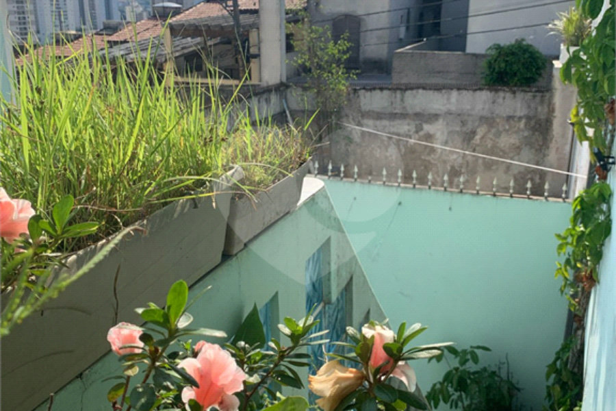 Casa à venda com 3 quartos, sendo 2 suítes,  em Vila Constança, São Paulo, SP
