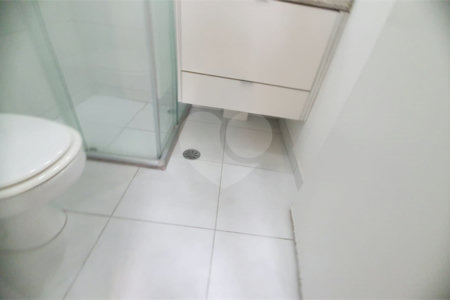 Apartamento à venda com 3 quartos, sendo 1 suíte,  em Pinheiros, São Paulo, SP