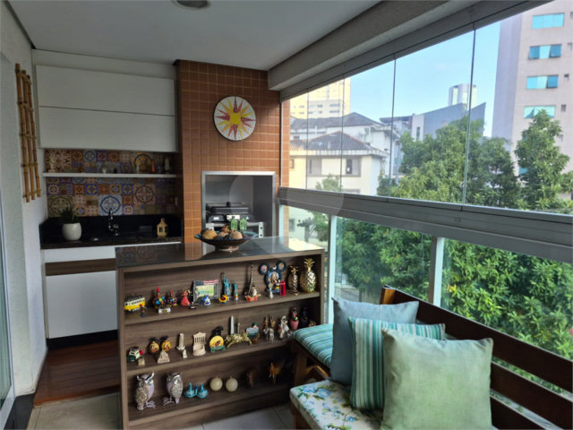 Apartamento à venda com 3 suítes em Santana, São Paulo, SP