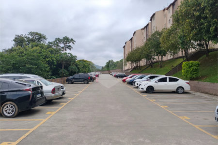Casa à venda com 2 quartos no condomínio Dora, Guarulhos - SP