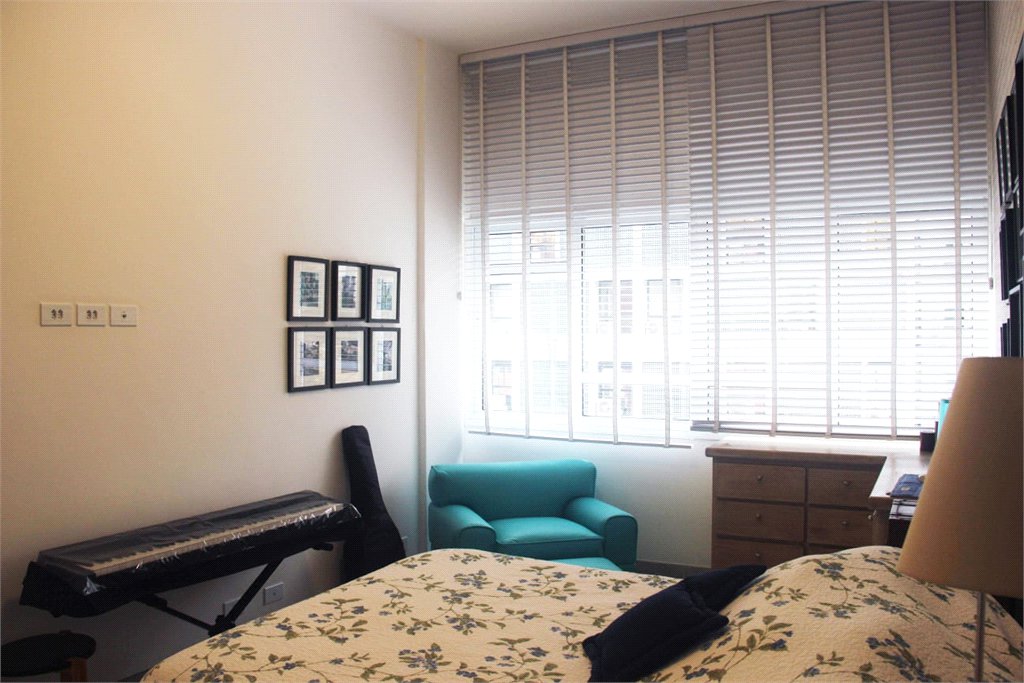 Apartamento à venda com 2 quartos em Bela Vista, São Paulo, SP