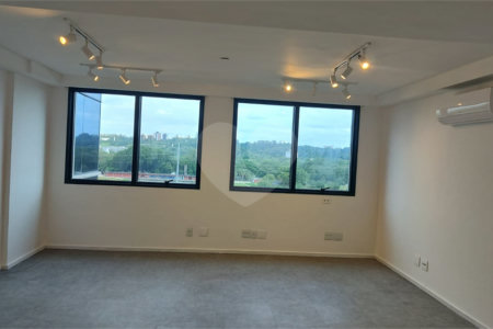 Sala à venda em Alto de Pinheiros, São Paulo, SP