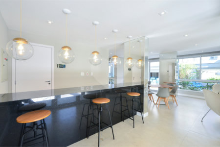Apartamento à venda com 2 quartos, sendo 1 suíte, em Santo Amaro, São Paulo, SP