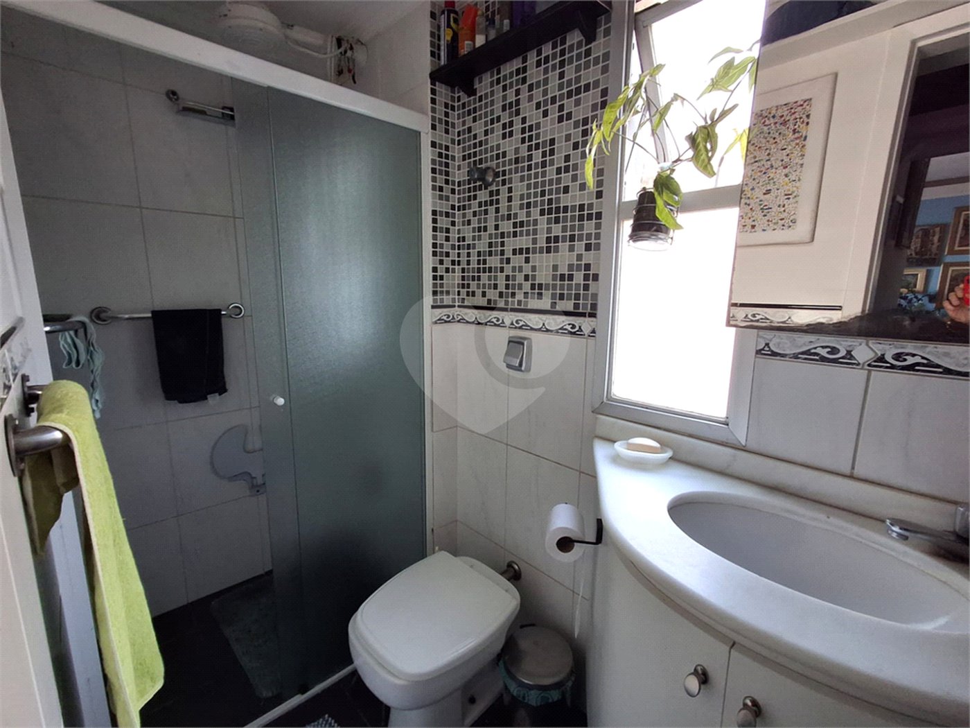 Apartamento à venda com 2 quartos, sendo 1 suíte, em Moema, São Paulo, SP