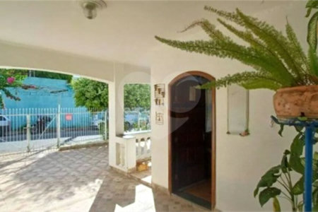 Casa à venda com 4 quartos em Vila Bossi, Louveira, SP