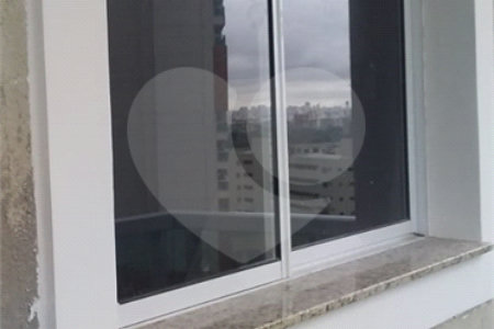 Sobrado à venda com 2 quartos, sendo 1 suíte, em Santa Teresinha, São Paulo, SP