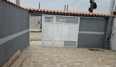 Casa Térrea à venda com 3 quartos, sendo 1 suíte,  em Região do Gaivota, Itanhaém, SP