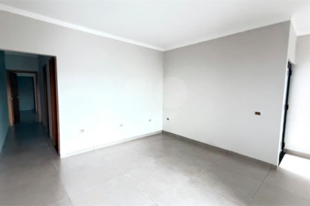 Casa à venda com 2 quartos, sendo 1 suíte,  em Nova Tres Lagoas, Três Lagoas, MS