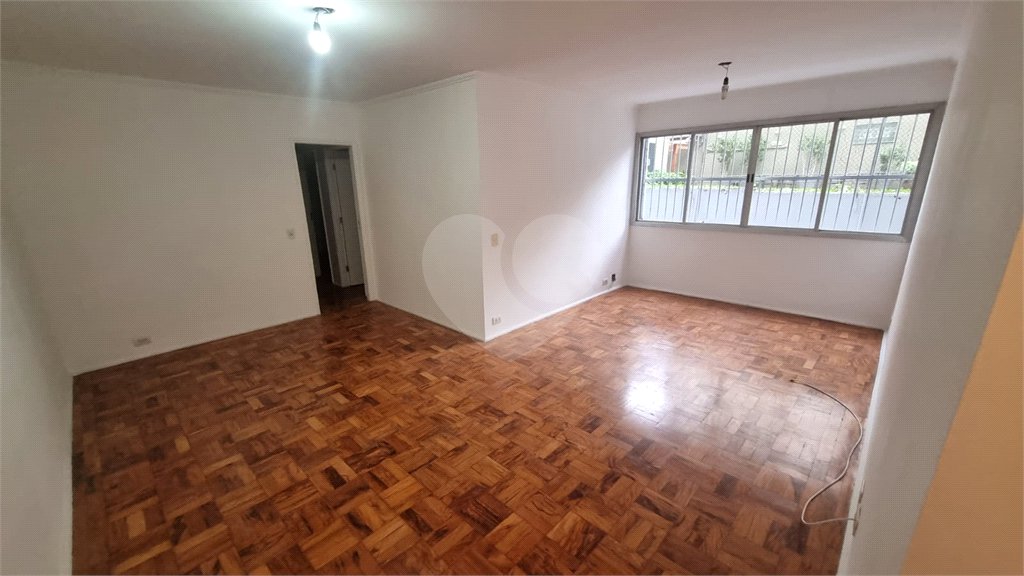 Apartamento à venda com 3 quartos, sendo 1 suíte, em Paraíso, São Paulo, SP