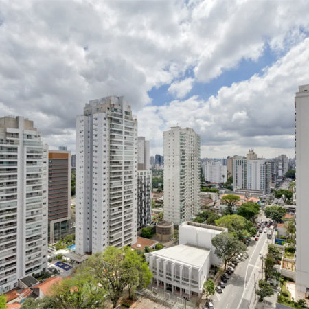 Apartamento à venda com 2 suítes em Santo Amaro, São Paulo, SP