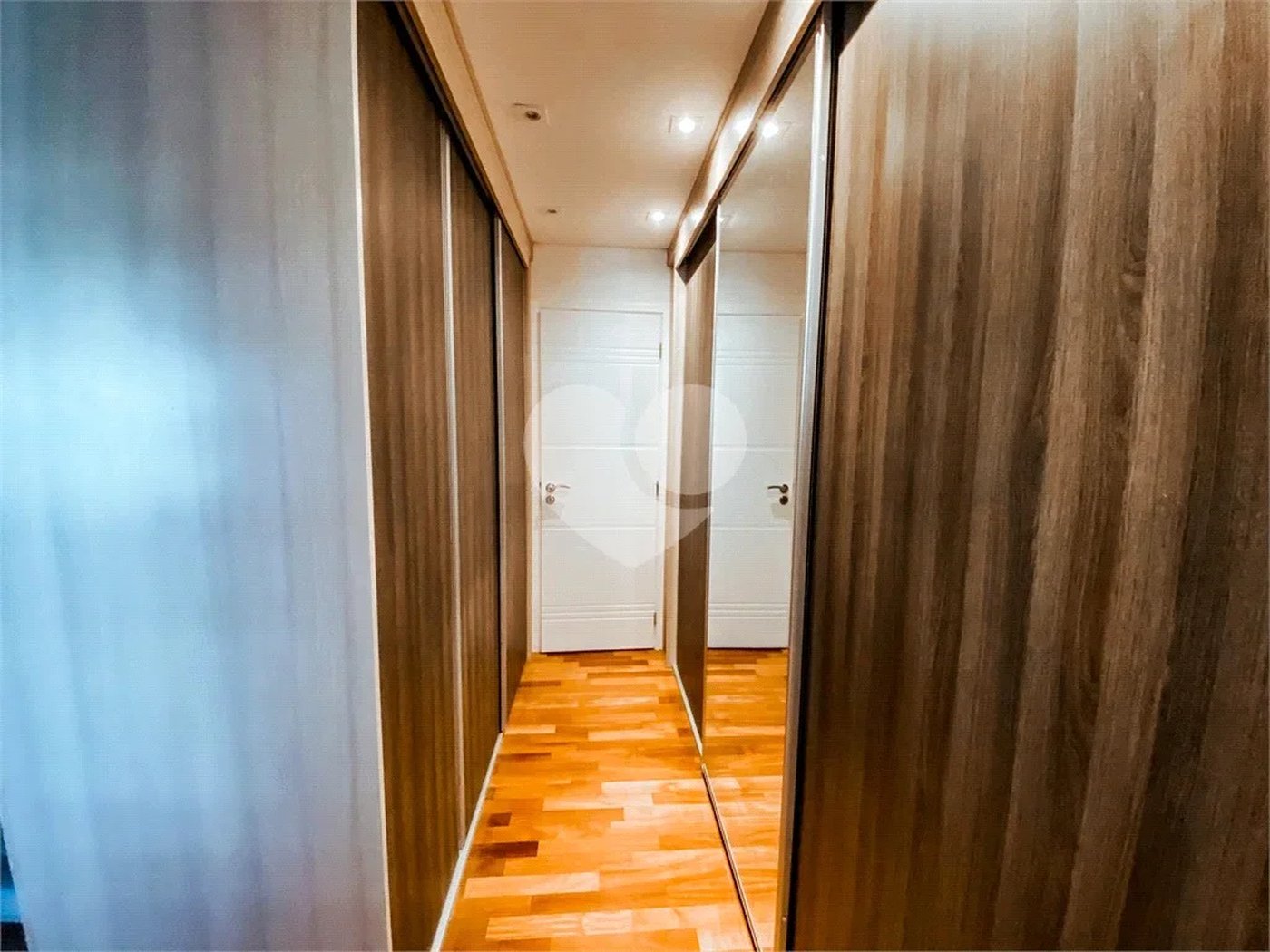 Apartamento à venda com 3 suítes em Santana, São Paulo, SP
