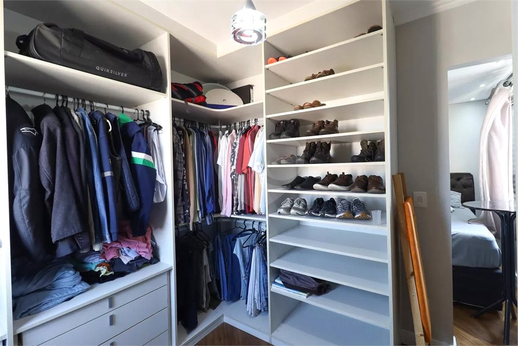 Apartamento à venda com 3 quartos, sendo 1 suíte, em Vila Gustavo, São Paulo, SP