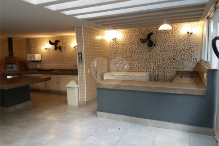 Apartamento à venda com 3 suítes em Jardim Londrina, São Paulo, SP