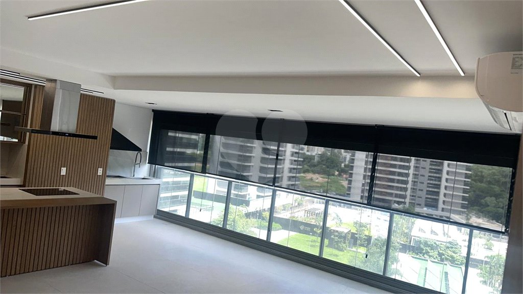 Apartamento para alugar com 2 suítes em Jardim Morumbi, São Paulo, SP