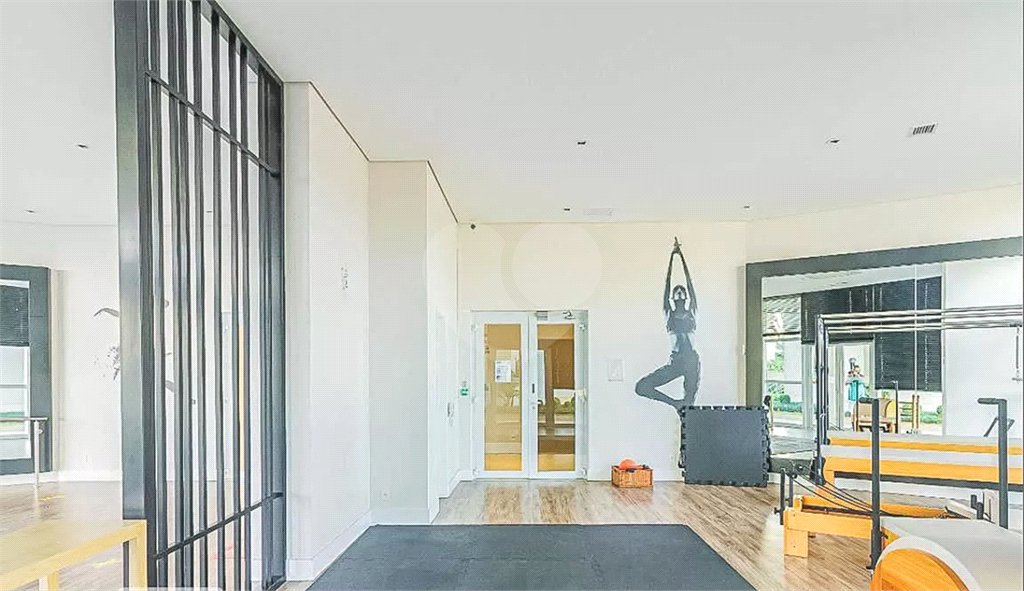 Apartamento à venda com 3 quartos, sendo 1 suíte, em Vila Anastácio, São Paulo, SP
