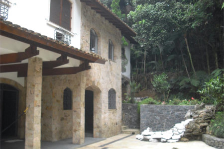 Casa à venda com 8 quartos, sendo 4 suítes, em Parque Alves de Lima, São Paulo, SP