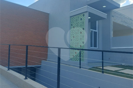 Casa à venda com 3 quartos, sendo 1 suíte,  no condomínio Gardenville, Itu - SP
