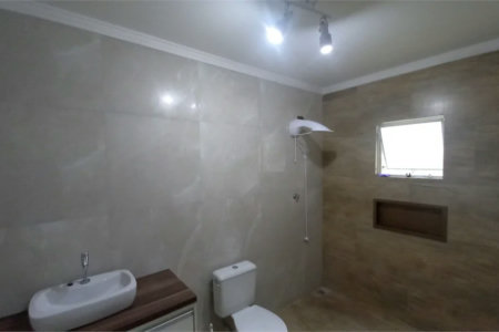 Sobrado à venda com 3 quartos, sendo 2 suítes, em Vila Adalgisa, São Paulo, SP