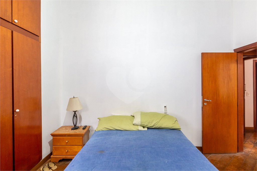 Casa à venda com 4 quartos, sendo 2 suítes, em Brooklin Paulista, São Paulo, SP