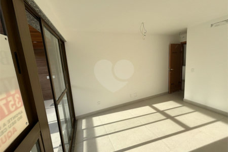 Cobertura à venda com 4 quartos, sendo 2 suítes, em Tijuca, Rio de Janeiro, RJ