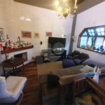 Casa à venda com 4 quartos, sendo 2 suítes,  no condomínio Vinhas da Vista Alegre - Lado Café, Vinhedo - SP