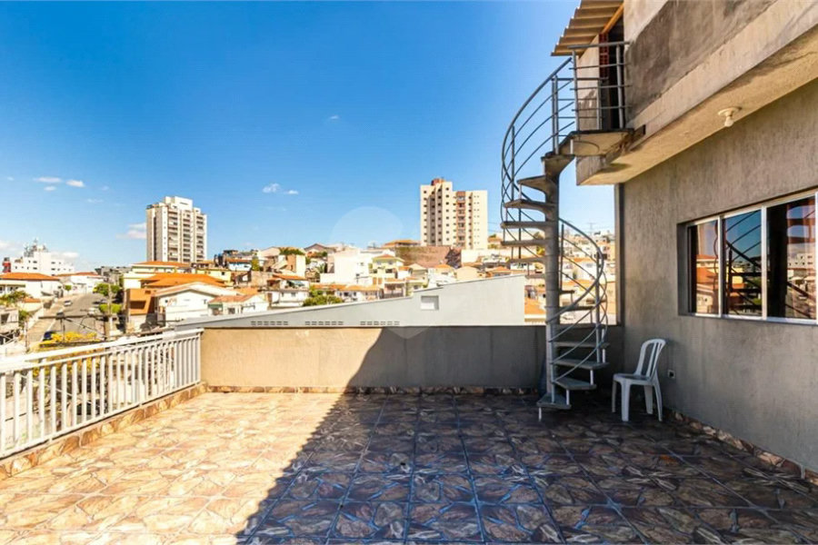 Sobrado à venda com 9 quartos, sendo 4 suítes, em Vila Guilherme, São Paulo, SP