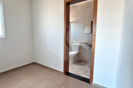 Casa à venda com 4 suítes no condomínio Terras de São Francisco, Vinhedo - SP